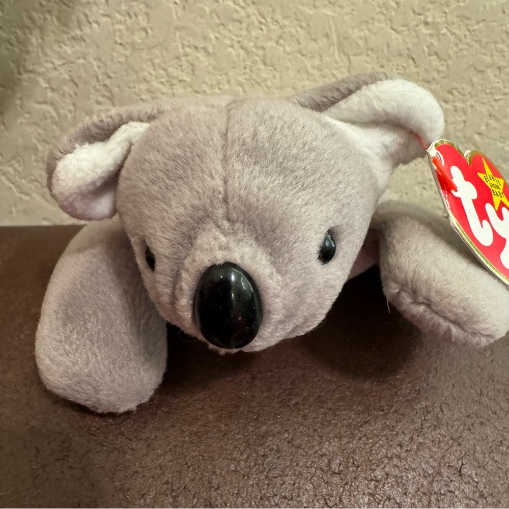 Vintage 1996 Ty Beanie Babies Mel Koala Bear